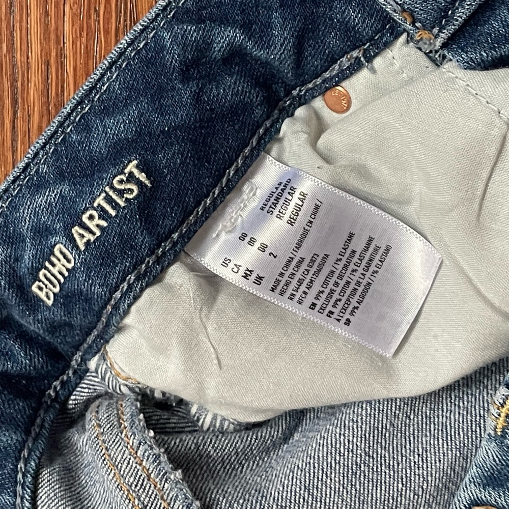 BOHO artist AE flair distressed jeans - Picture 5 of 6